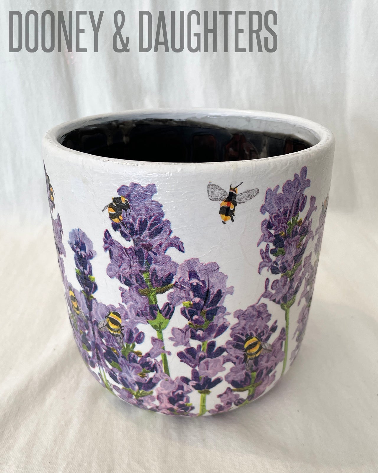 Large Pot - Bees & Lavender