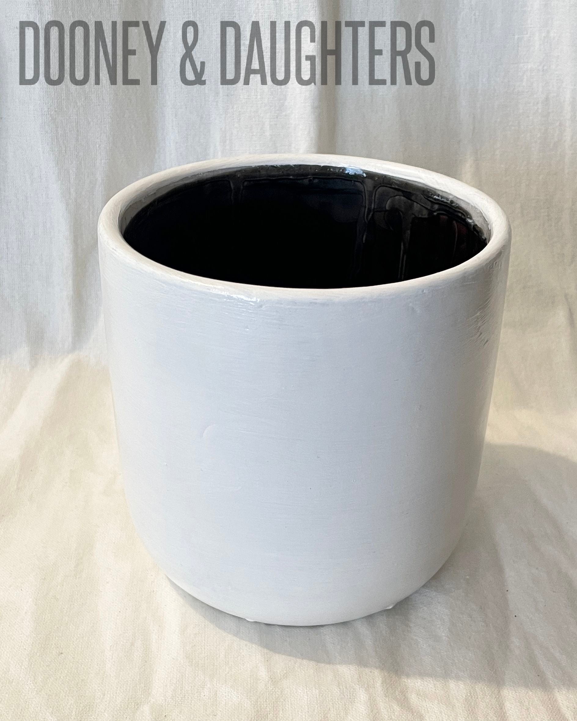 Large Pot - Poinsettia Back