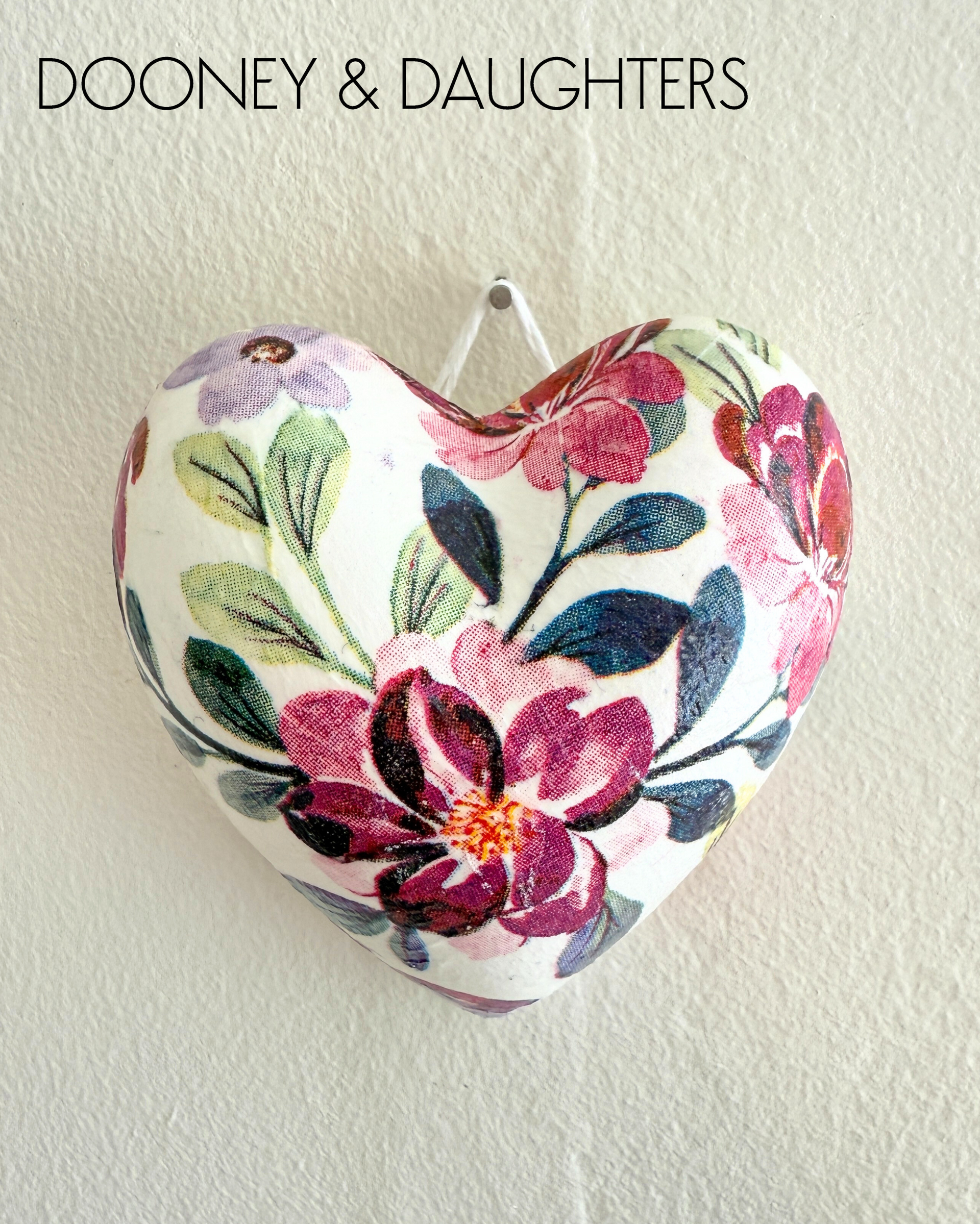 Mini Heart - Burgundy Flowers