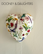 Butterflies_Flowers_Medium Heart