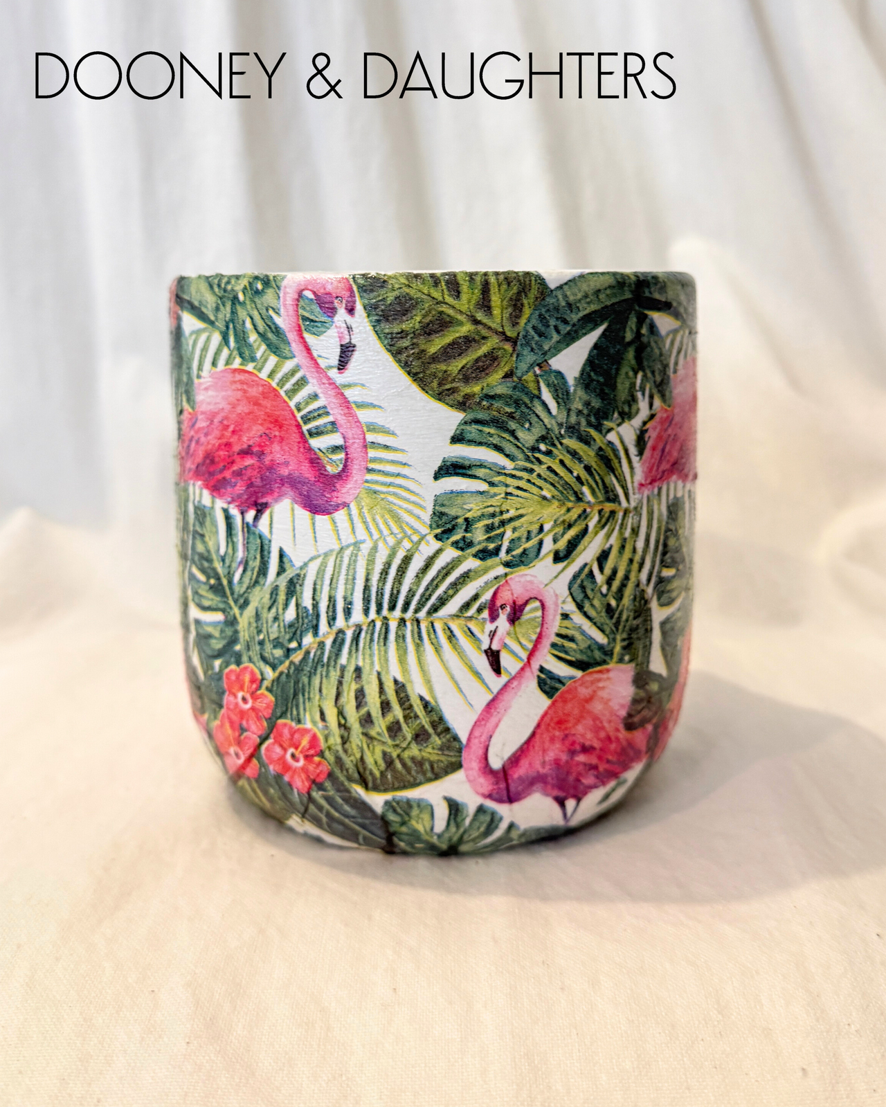 Medium Pot - Flamingo