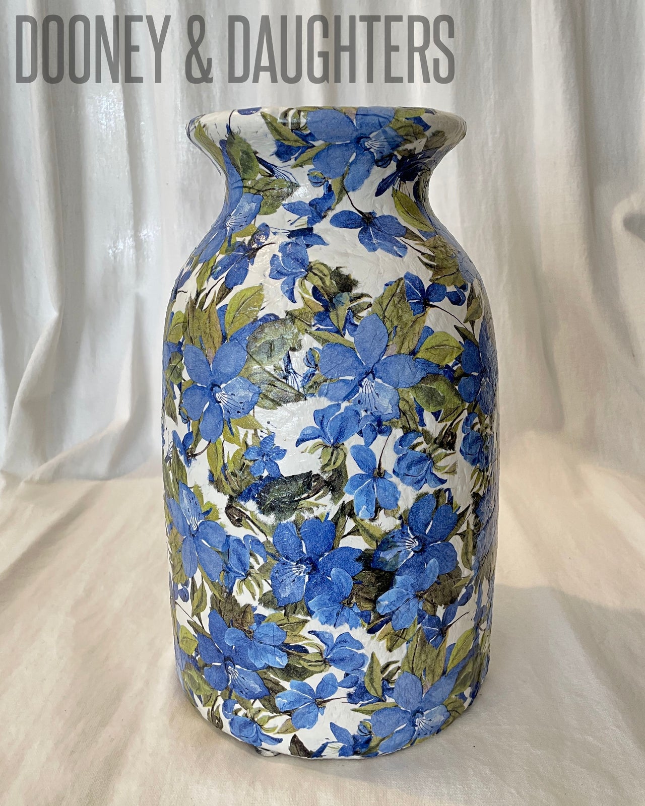 Vase Large - Flowering Clematis Blue