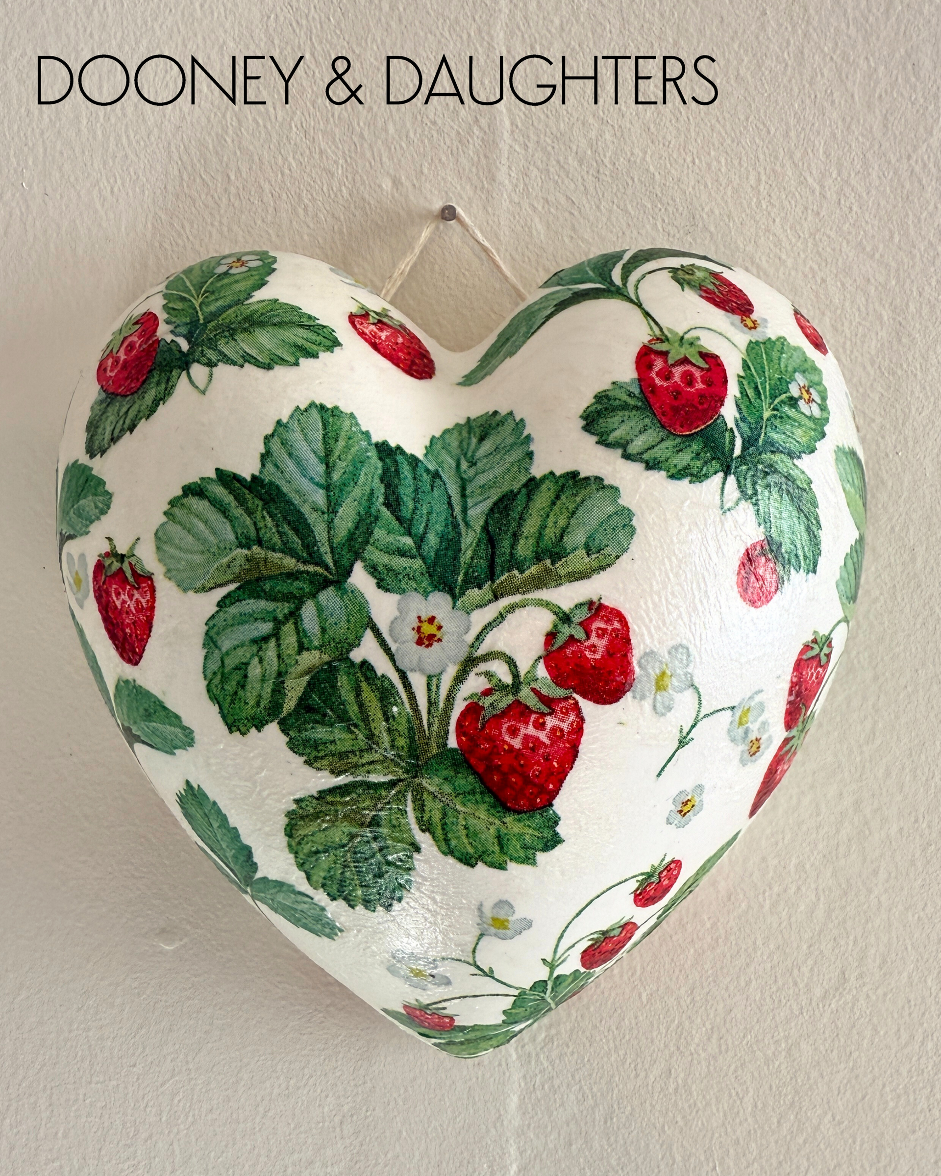 Medium Heart - Garden Strawberry