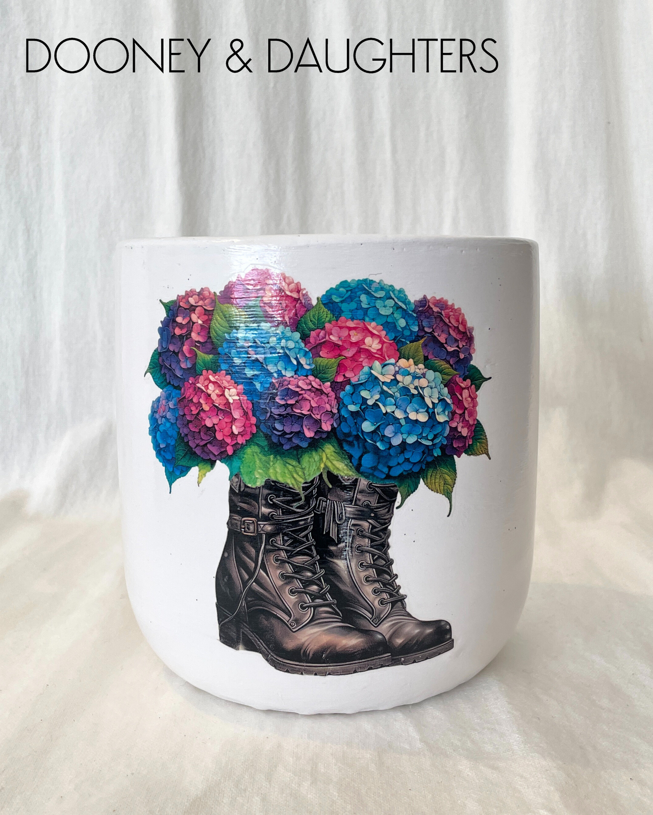 Large Pot - Hydrangea Boots