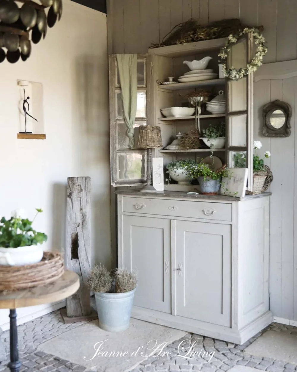 Jeanne d'Arc Living Magazine 2026 Vol. 4 - A Love of Kitchens