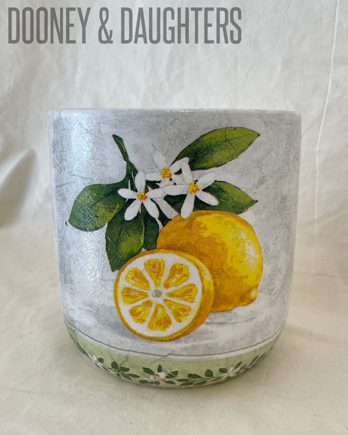 Large Pot - Lemon Branch