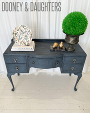 Old Denim Industrial Look Dresser