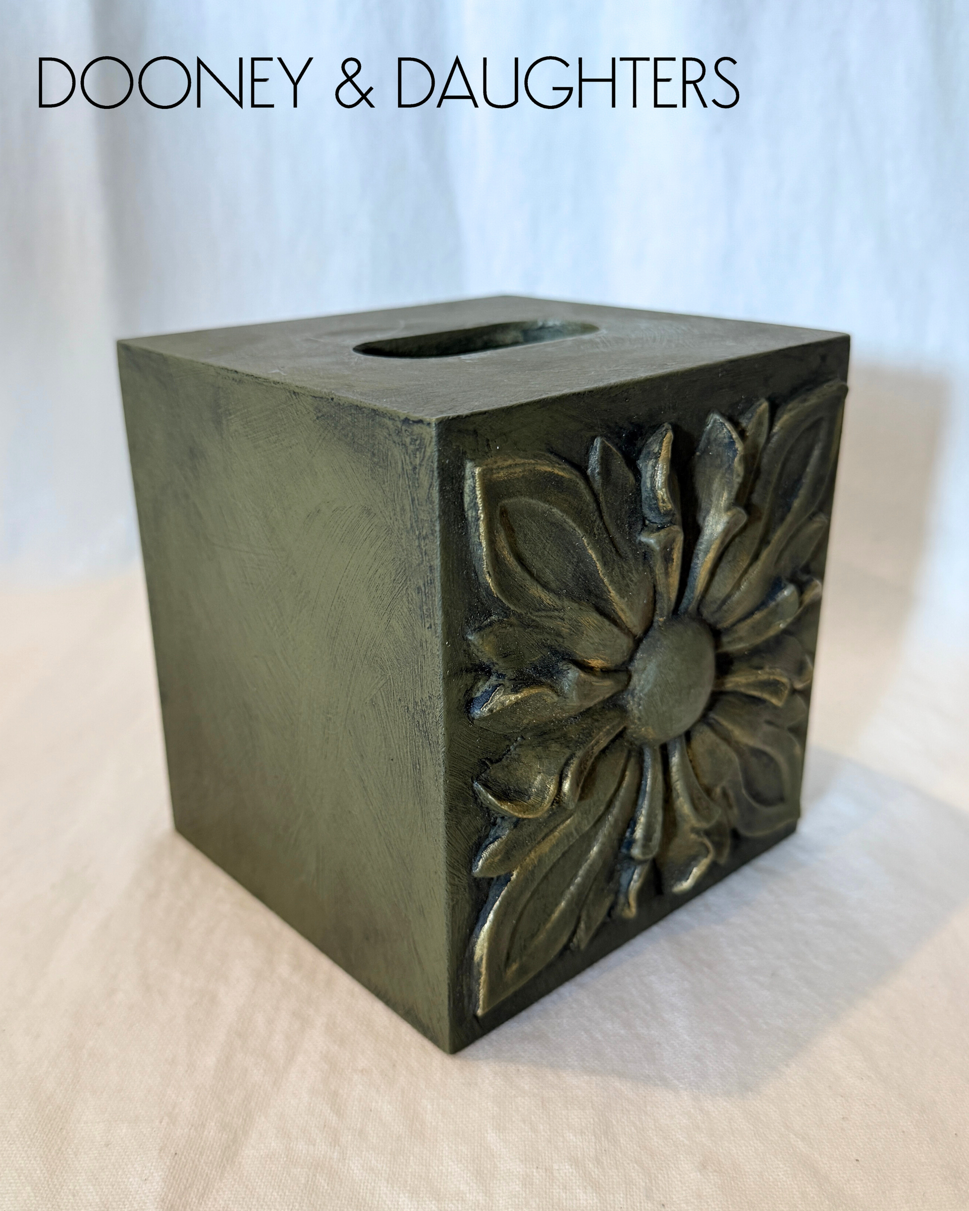 Olea Tissue Box