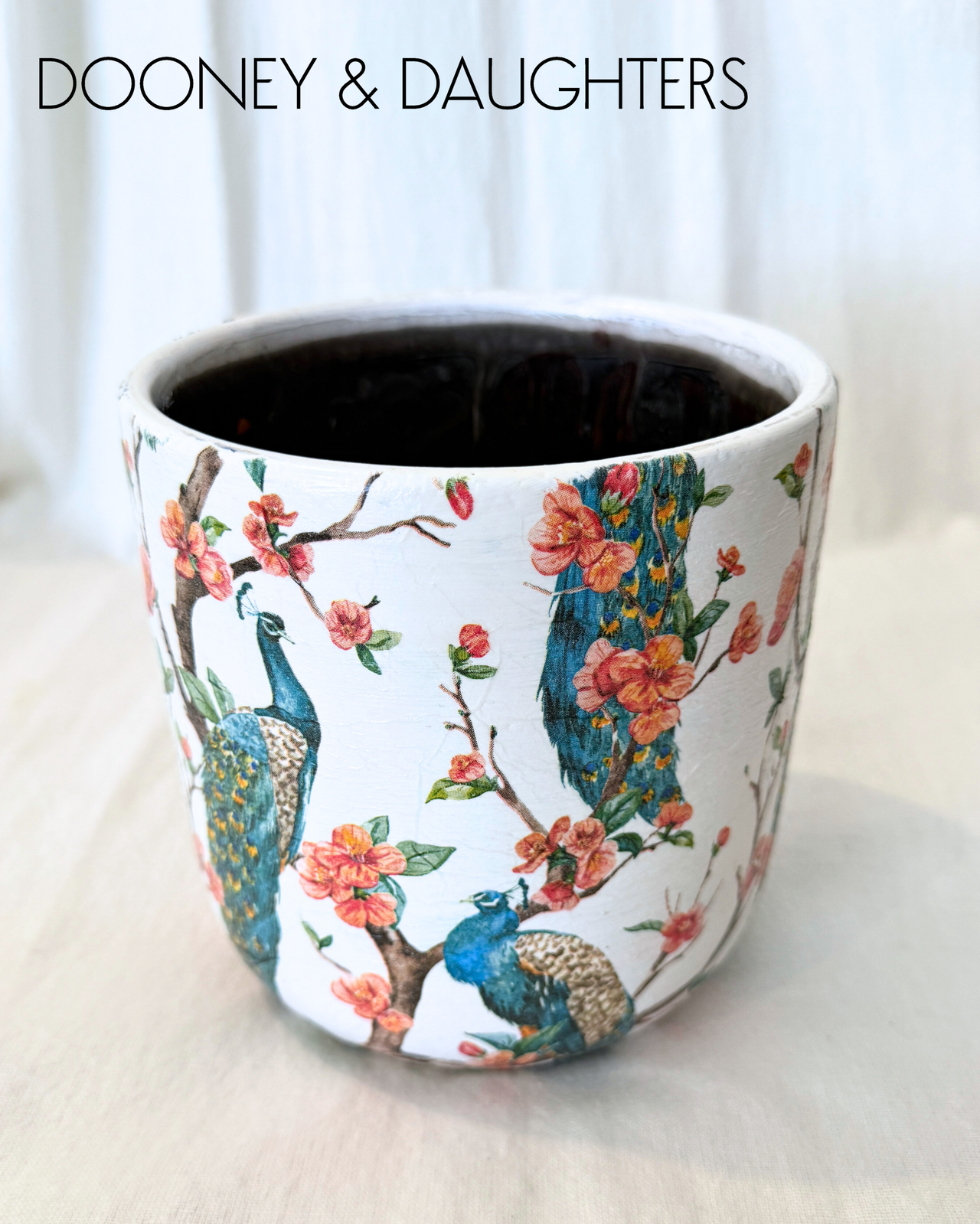 Large Pot - Peacocks