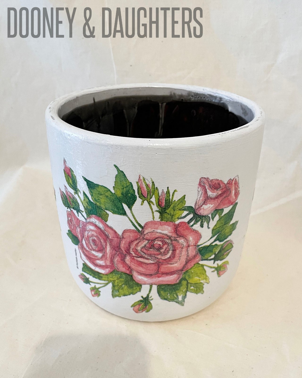 Large Pot - Rose Garden