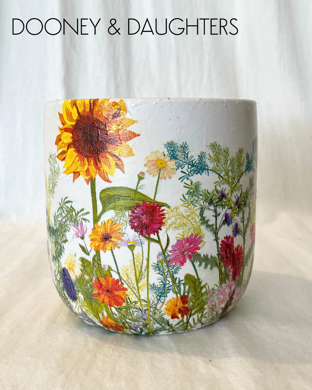 Medium Pot - Sunflower Meadow