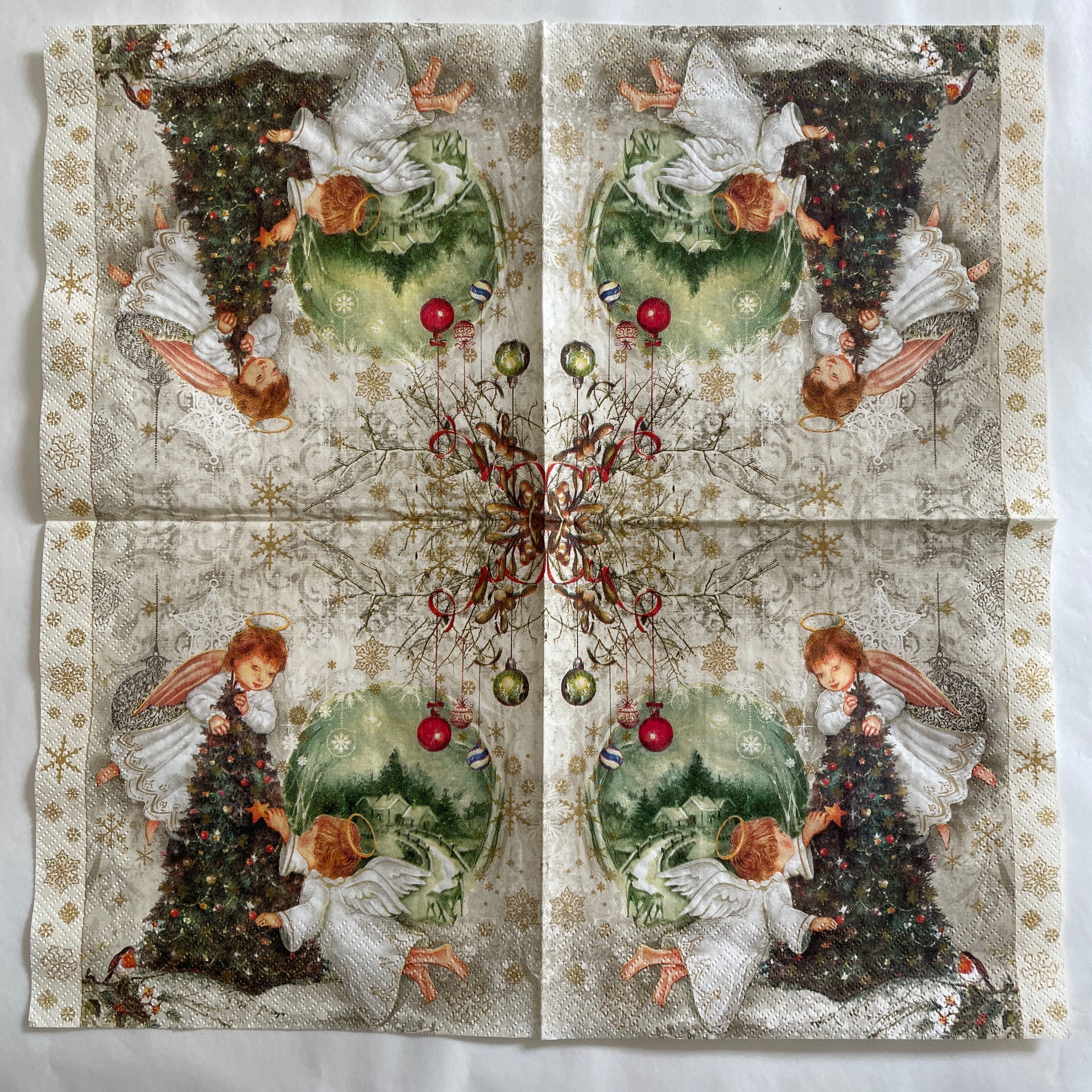 Napkin - Two Angels and Christmas Tree