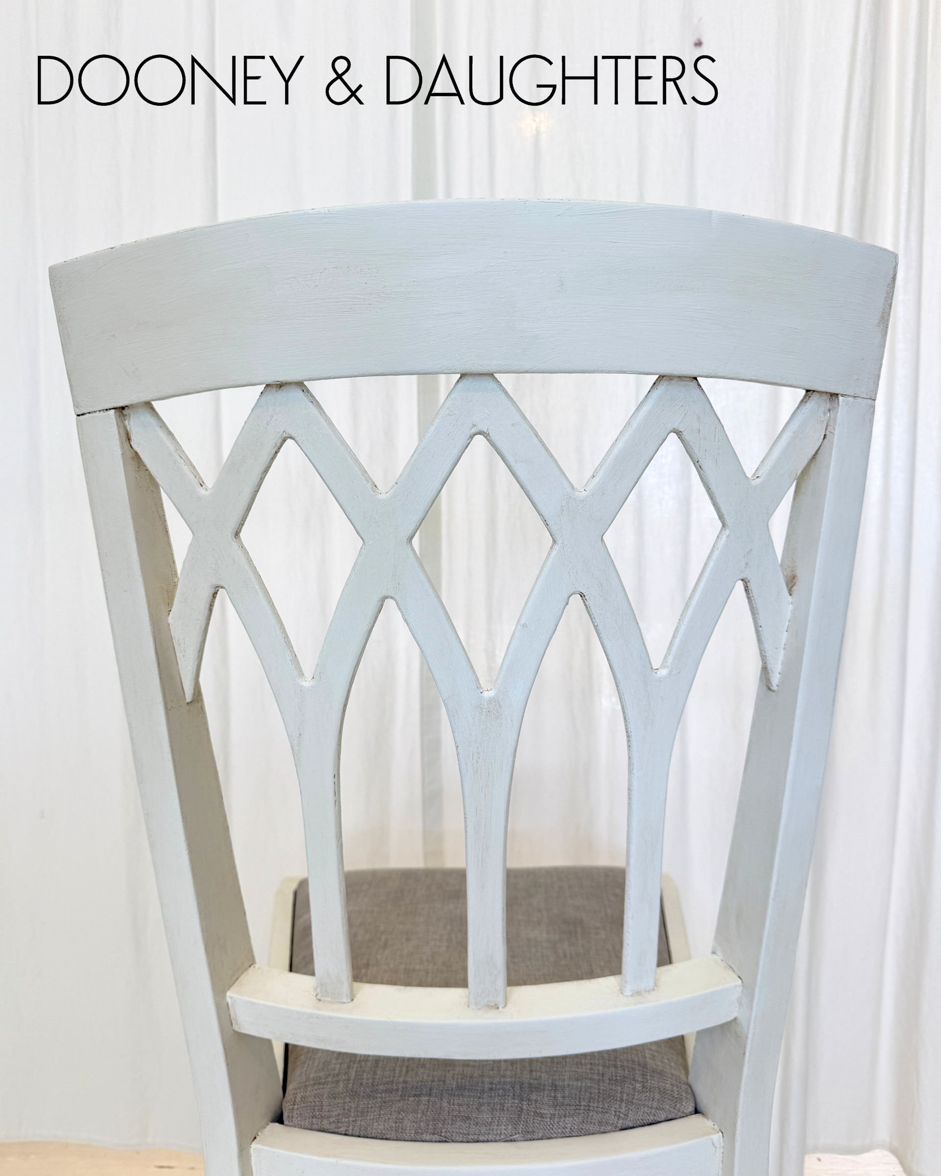 Aged Wild Tusk Hall Table & Chair