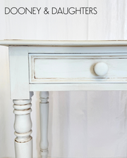 Aged Wild Tusk Hall Table & Chair