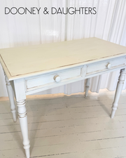 Aged Wild Tusk Hall Table & Chair