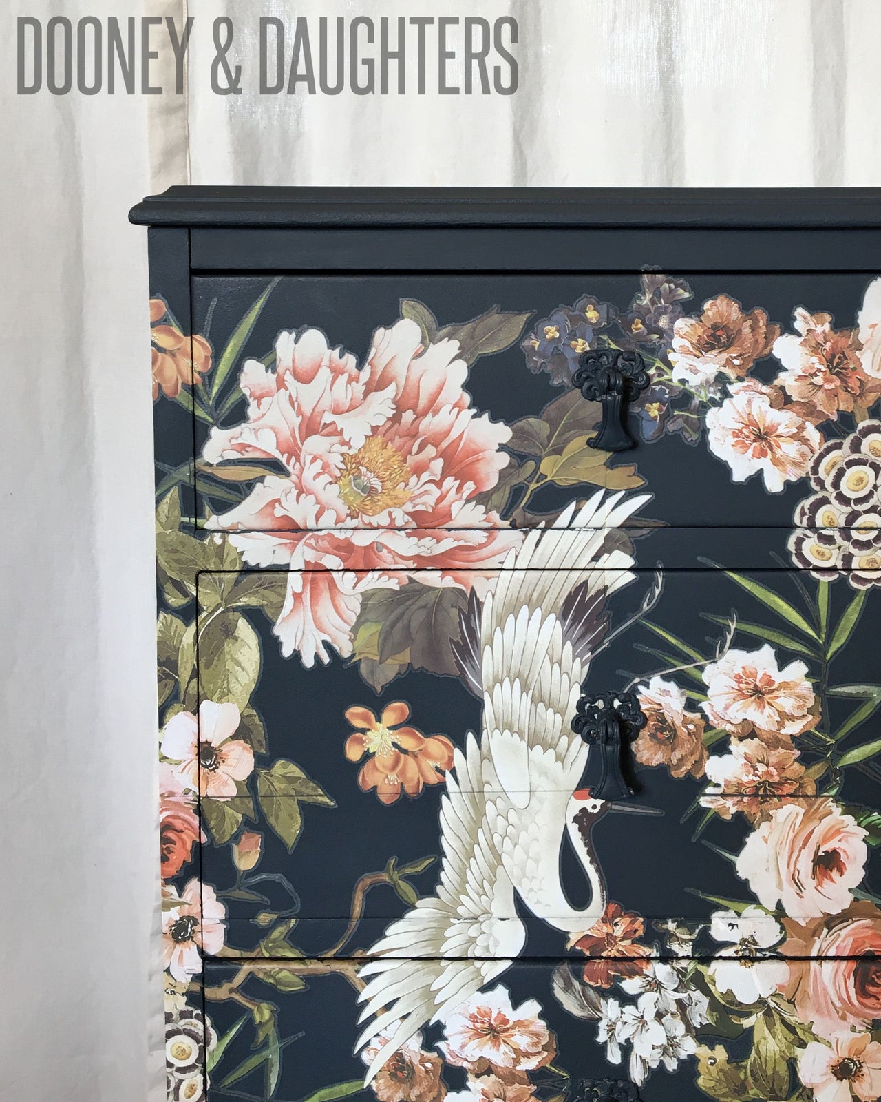 Elegance & Flowers Bedside