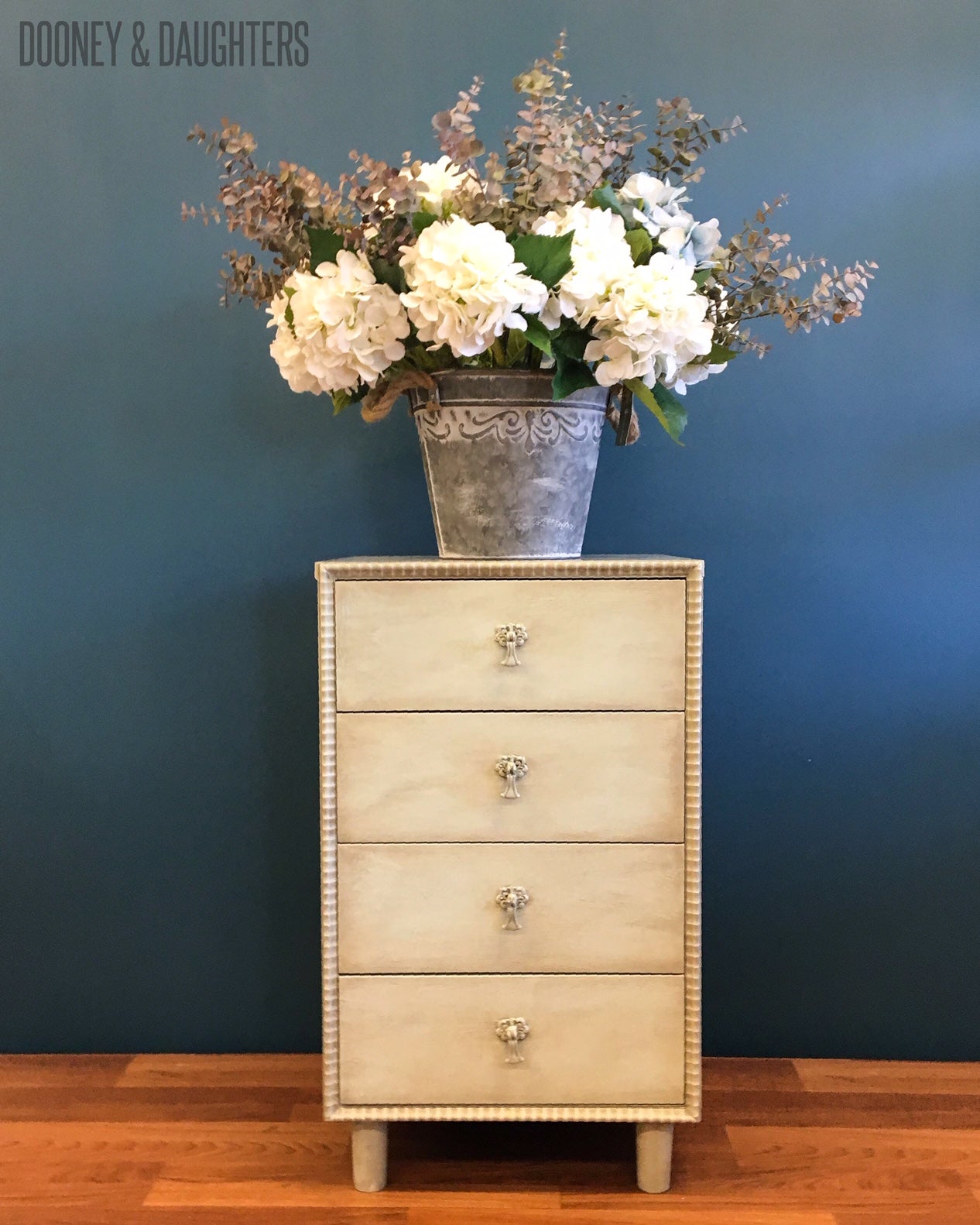 French Elegance Drawers