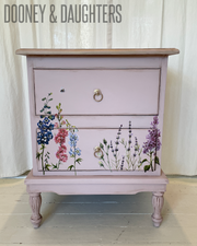 Grassmere & Flowers Bedside