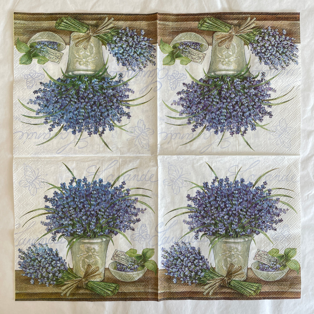 Napkin - Lavender Scene Cream