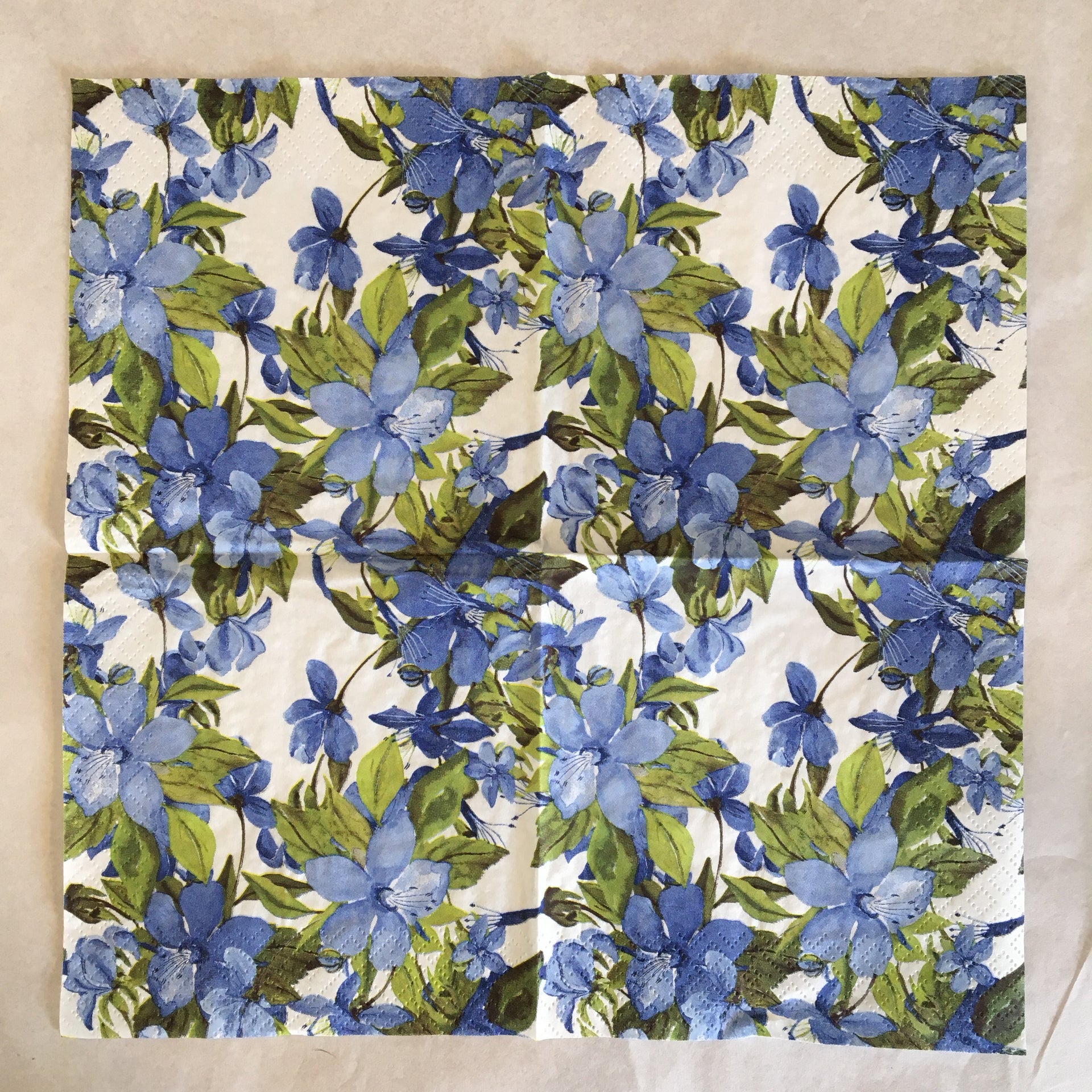 Napkin - Flowering Clematis Blue