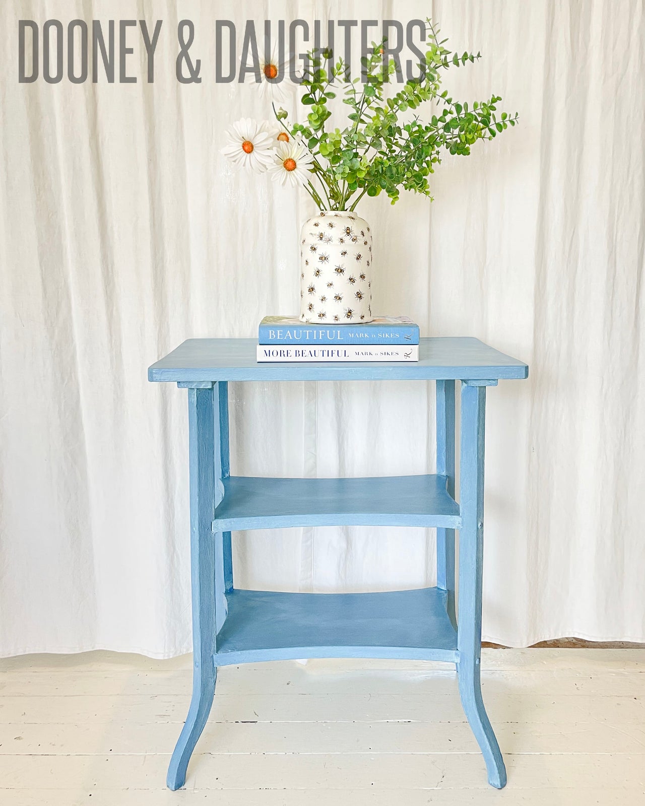 Summer Blues Three Tiered Table